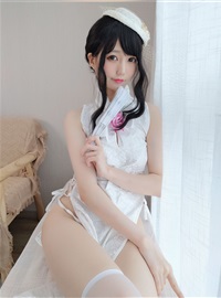 Chinese dress of pure white(20)
